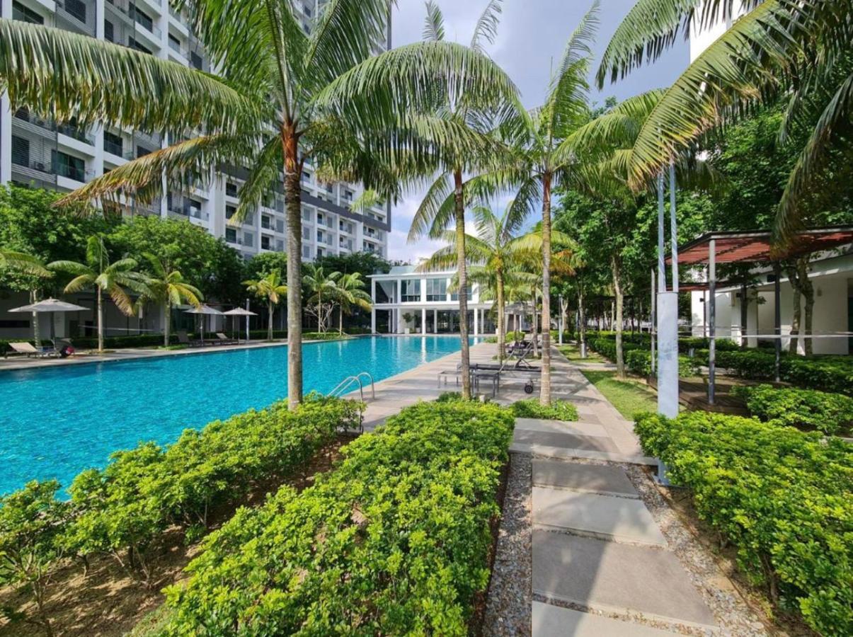 Bella Homestay By Ak Group Cyberjaya Extérieur photo
